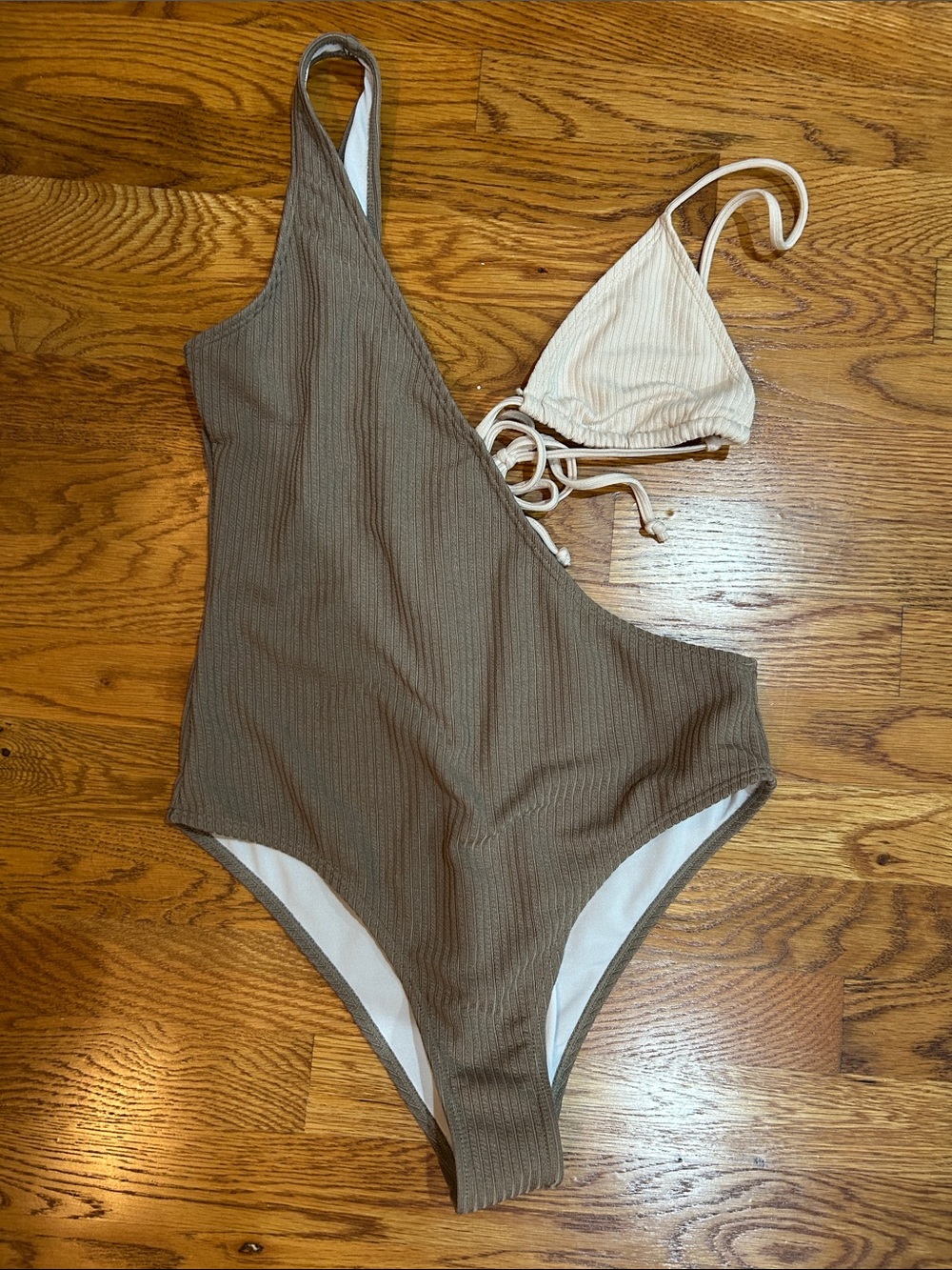 SHEIN One-Shoulder Ribbed One-Piece Swimsuit in Brown with Cream Bikini Top